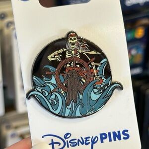Disney Trading Pin - Skeletal Helmsman from the Pirates of the Caribbean